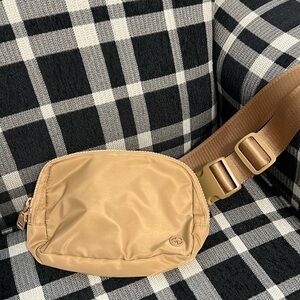 Pander Belt Bag